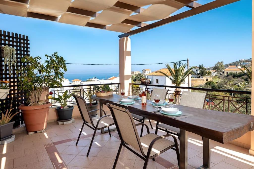 Celestia House Daire Kokkino Chorio Dış mekan fotoğraf